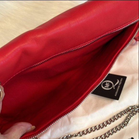 Authentic Alexander McQueen Nappa Clutch w/chain - Picture 8 of 16